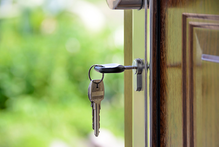 A2B Locks are able to provide local locksmiths in Waddon to repair your broken locks. 